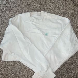Medium cropped champion crewneck